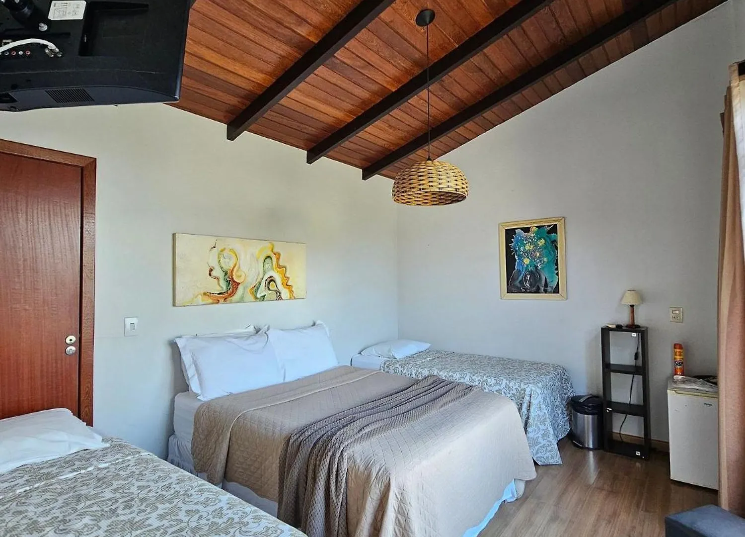 Casa Da Flor Guesthouse, Praia Grande, Beto Carrero Penha  Brazil
